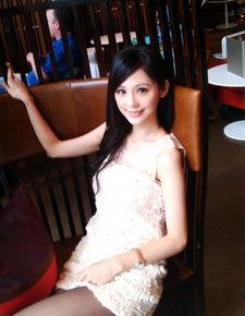 美丽新闻女主播,新闻界的璀璨明珠