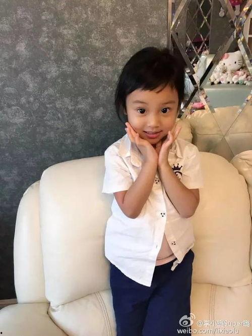 甜馨萌照片,可爱瞬间定格