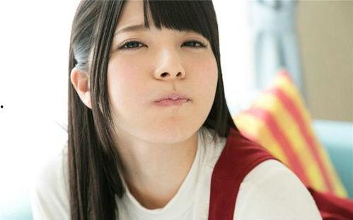 上原亚衣家庭背景,家庭背景塑造的璀璨星途